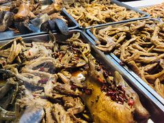 -王浩儿纪六孃甜皮鸭(乐山总店)