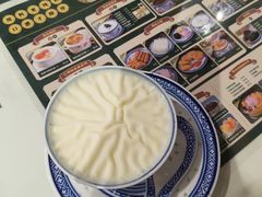 -广信牛奶甜品世家(台东店)