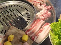 -哈哈碳都·牛肋条无限自助烤肉(宝龙店)