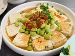 臭豆腐毛豆-沪依小酒馆心意菜