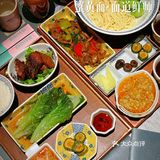 八只苏杭大闸蟹黄做成的秃黄油拌饭