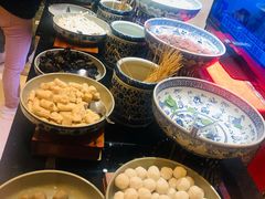 -君来湖滨饭店·玫瑰园