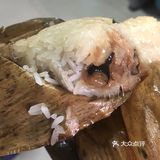 这次吃到的粽子里面还有栗子