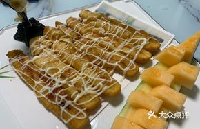 Fruit-Fried Dough Shrimp