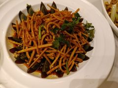 -刘胖子家常菜·蹄花焖藕(中南店)