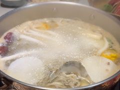 -椰子湾·海南火锅·糟粕醋·椰子鸡(正大广场店)