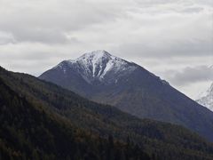 -亚拉雪山风景区