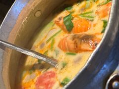 -大头虾越式风味餐厅(光明广场店)