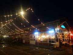 -席娜卡琳火车铁道夜市