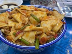 -达吾手抓美食城总部(义乌店)