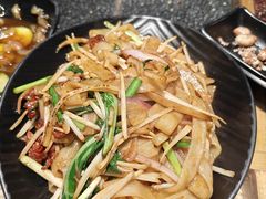 -潮十三潮汕砂锅粥(高新四路大都荟店)
