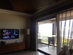 -三亚湾海居铂尔曼度假酒店