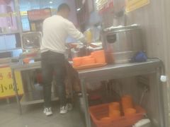 -乡党臊子面(丰庆公园店)