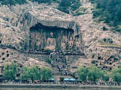 -龙门石窟