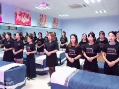 -首脑美容美发化妆美甲培训学校(长沙校区)
