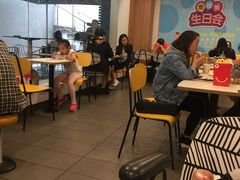 大堂-麦当劳(宜安广场店)