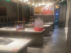-海底捞火锅(长宁路龙之梦店)