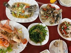 -班赞海鲜市场胖阿姨加工点