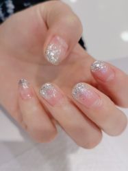 -悦指间美甲美睫