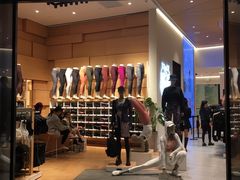 -lululemon(天环广场店)