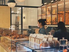 面包甜点陈列柜-大小咖啡 BigSmallCoffee(麦子店)