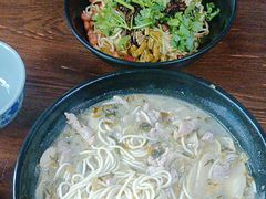 -家烧面馆【南山路知名经典面食】