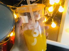 芒果绿茶-CoCo都可(小寨赛格店)
