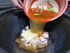 -老刘生态大鱼坊铁锅炖鱼(赛马场店)