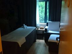 -麦子MaiMassage(打浦桥店)