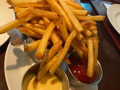 -db Bistro & Oyster Bar by Daniel Boulud(滨海湾金沙店)