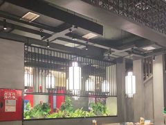 大堂-杨肥肠火锅大排档(火车站花园店)
