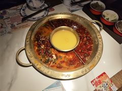 -哥老官重庆美蛙鱼头(日月光店)
