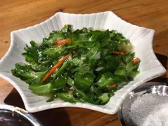 -黄记四更烤乳猪店