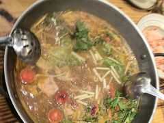 -野山舂·贵州现舂酸汤牛肉(东山店)