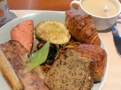 -阿纳迪酒店·秘境西餐厅