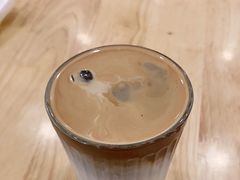 Dirty-猫的天空之城概念书店(印象城购物中心店)