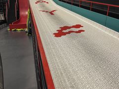 -极限PLAY运动娱乐新世界·团建派对潮玩休闲馆·室内蹦极高空游乐园