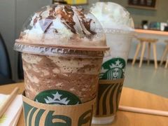 -星巴克(武汉金色港湾店)
