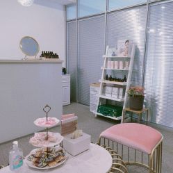 -YooMee优美智能科技美肤机构
