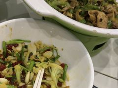 -绿草地·湘菜(7mall店)