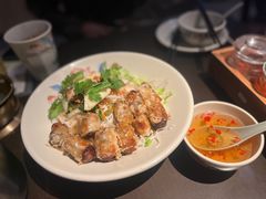 -大头虾越式风味餐厅(光明广场店)