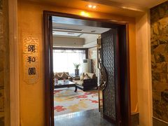 门面-顺峰海鲜酒楼(省府店)