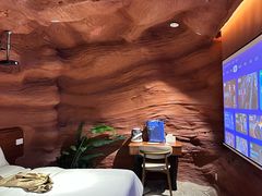 -幸栖洞穴设计酒店(成都春熙路店)