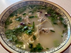 -烤鸭肉夹馍鸭汤店