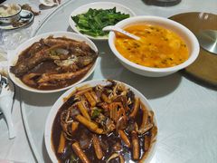 -小六农家乐(崇明西沙湿地店)