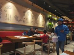 大堂-渝是乎川渝小炒(新世界百货望京店)