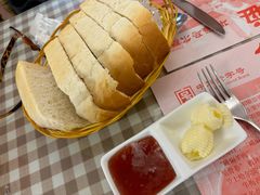 -华梅西餐厅(哈尔滨中央大街店)