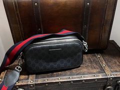 -小飞侠奢侈品回收 寄卖 养护(宝山宝龙广场店)