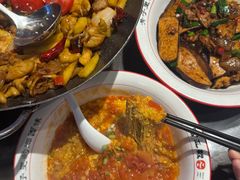-富正毅三下锅·湘西韵味(天门山索道店)