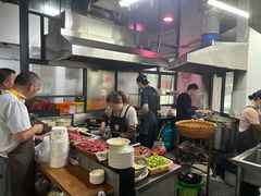 -何永光123鲜牛肉馆(1号店)
